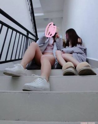 女人的战争之肮脏的交易在线观看